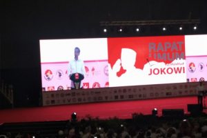 Peringatan Yang Mau #2019GantiPresiden, Jokowi Bilang Siap Berkelahi