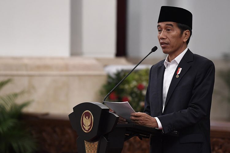 Presiden Jokowi di Istana Bogor (foto : Antara)