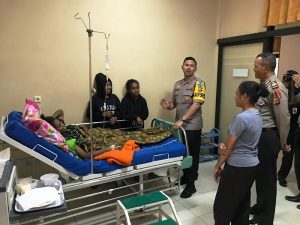 Menarik! Jenguk Pelajar Asal Papua di RSUD, Polres Ciamis Tanggung Semua Biaya Perawatan
