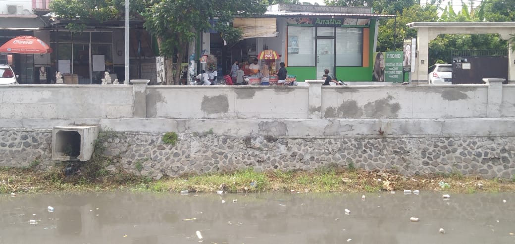 LPM Legian Nilai Pengerjaan Proyek Sungai Tukad Mati Berbau Amis
