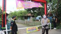 Top! Sosialisasikan New Normal, Kapolresta Tangerang Sambangi Desa Lawan Covid-19
