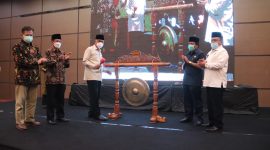 Gubernur Sumatera Barat Mahyeldi Ansharullah saat membuka Musrenbang Rencana Kerja Pemerintah Daerah (RKPD) Provinsi Sumbar Tahun 2022 di Hotel Grand Inna, Jum'at (9/4/21).