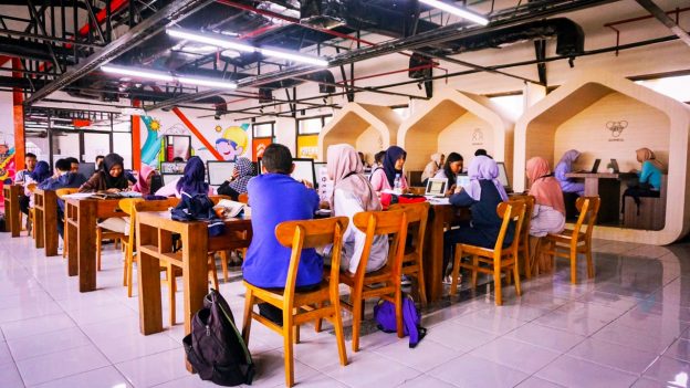 gerakan-nasional-1.000-startup-digital-tahun-2021-hadir-di-surabaya