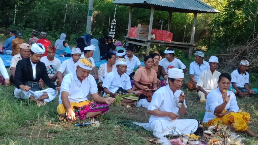 Ngeri, Warga Batu Ampar Gelar Ritual Kutukan di Tanah Sengketa