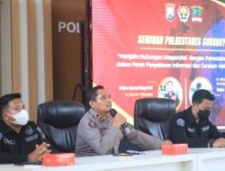Kolaborasi Bersama Mahasiswa, Humas Polrestabes Surabaya Gelar Seminar Melawan Hoax