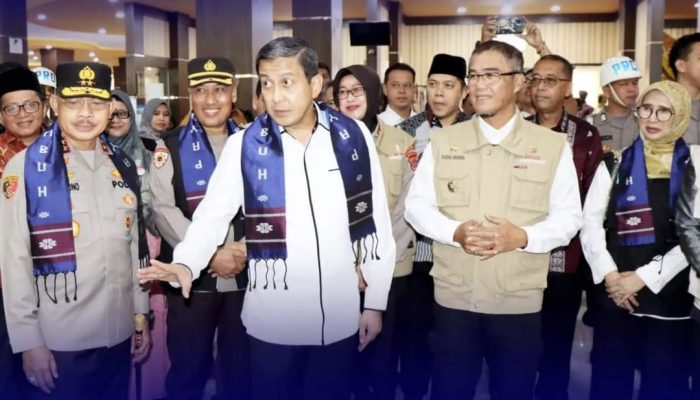 Irwasum Polri Komjen Pol Drs. Ahmad Dofiri juga sebagai ketua pelaksana Saber Pungli Pusat menghadiri Pencanangan Kota Payakumbuh sebagai kota Bebas Pungli, Jum'at (26/5/23).