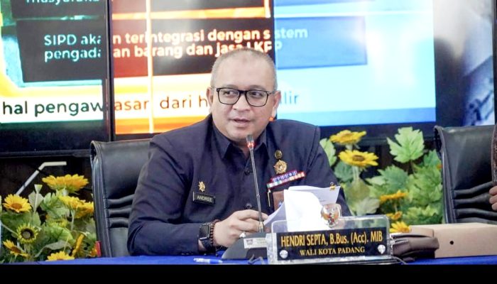 Sekretaris Daerah Kota Padang, Andree Algamar