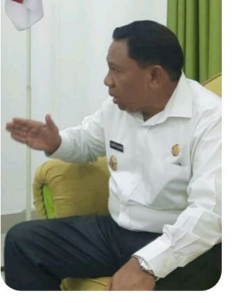 Bupati Simon Membawa Kabar Gembira