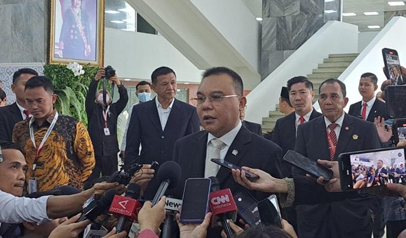Dasco Pastikan Pimpinan DPR Berdialog dengan Massa Mahasiswa, Tiga Tuntutan Jadi Sorotan