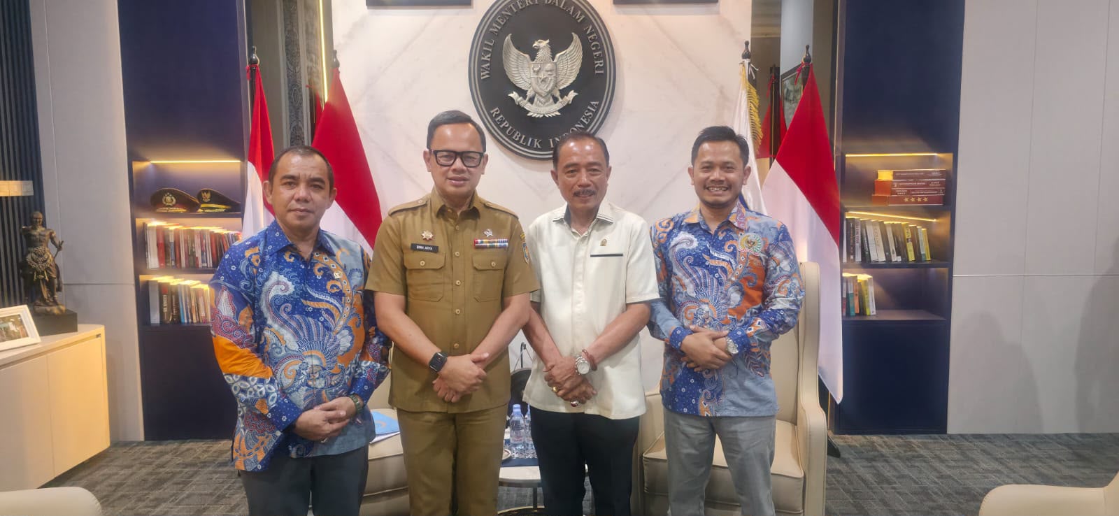 Ketua DPRD Parimo Temui Wamendagri, Perjuangkan DBH dan Pembiayaan PPPK dari APBN