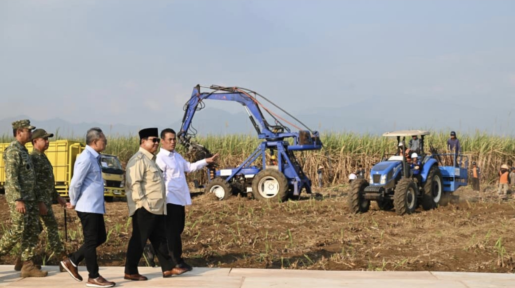 Sukses Panen Raya 72 Ribu Ton Tebu di Malang, Presiden Prabowo: Kesulitan Rakyat Adalah Kesulitan TNI!