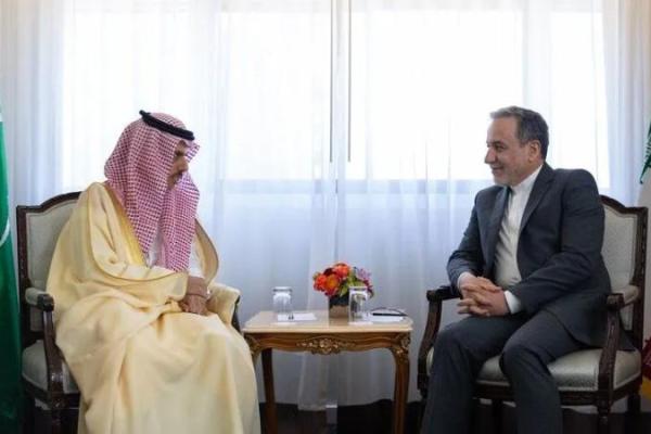 Timur Tengah Makin Mencekam, Menlu Saudi dan Iran Gelar Kontak Darurat Bahas Eskalasi Panas!