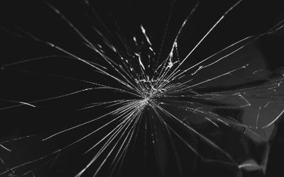 Diduga Mengantuk Dini Hari, Mobil Brio Tertembus Guardrail di Jalan Jogja-Solo hingga Memakan Korban